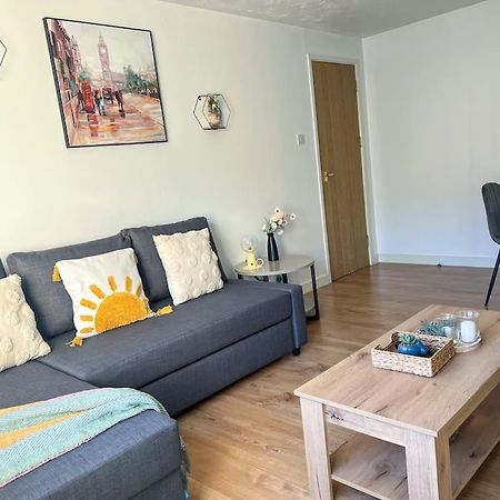 Cosy & Modern Flat In Islington- 15 Minute Walk From Emirates Stadium Apartment London Exterior photo