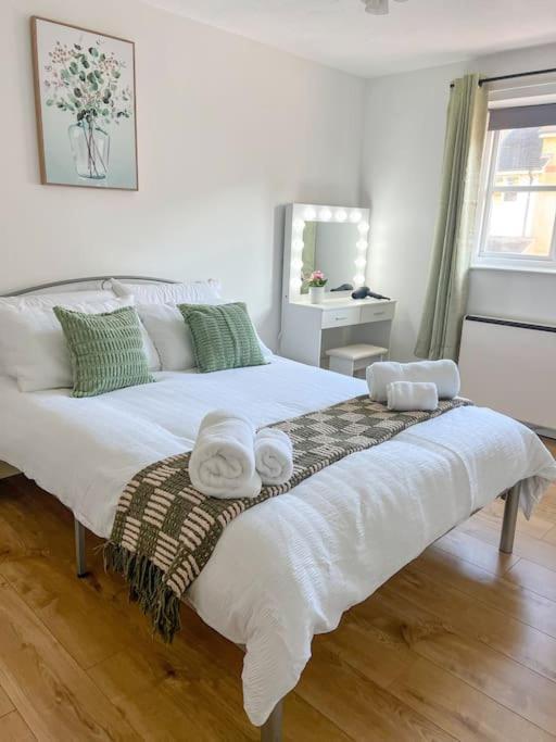 Cosy & Modern Flat In Islington- 15 Minute Walk From Emirates Stadium Apartment London Exterior photo