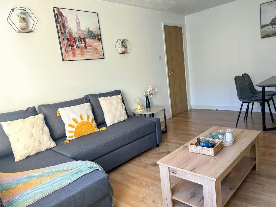 Cosy & Modern Flat In Islington- 15 Minute Walk From Emirates Stadium Apartment London Exterior photo